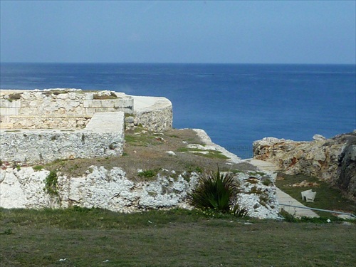 (1379) Pohľad na more z Castillo del Morro