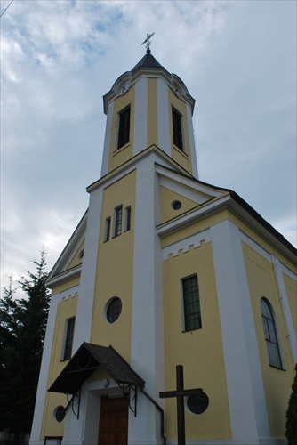 Farský kostol Lednické rovné