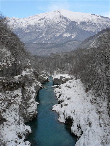 Rieka Soča v zime