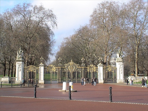 Brána Buckingham Palace