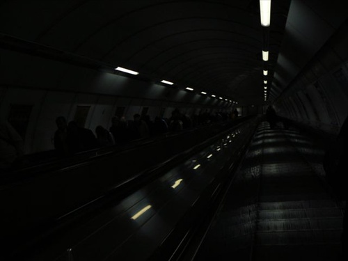 svetlo v tuneli