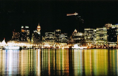Vancouver v noci