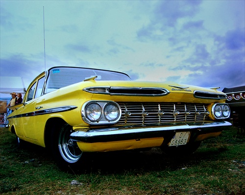 Žlté autíčko