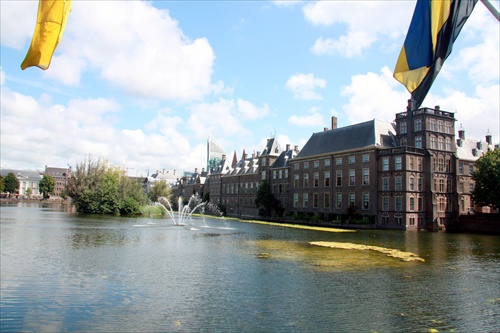 Parlament v Haagu