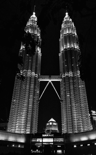 Petronas Twin Towers Bez názvu
