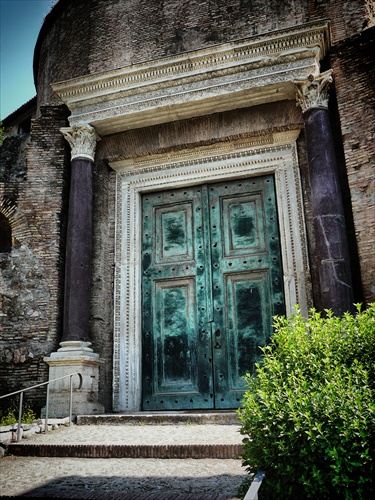 HDR Rome 3