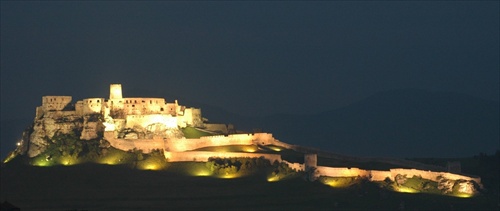 nocny hrad