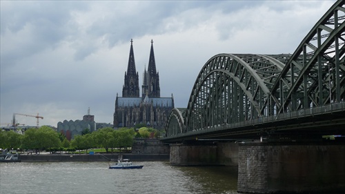 Cologne Dom 1, Rhine