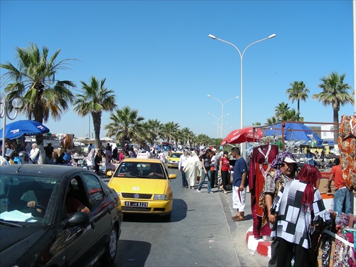 pouličný trh v Mahdii