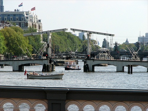 Vodné cesty v Amsterdame