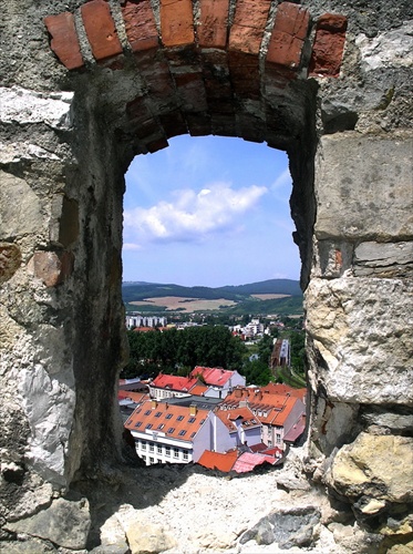 pohľad zTrenčianského hradu