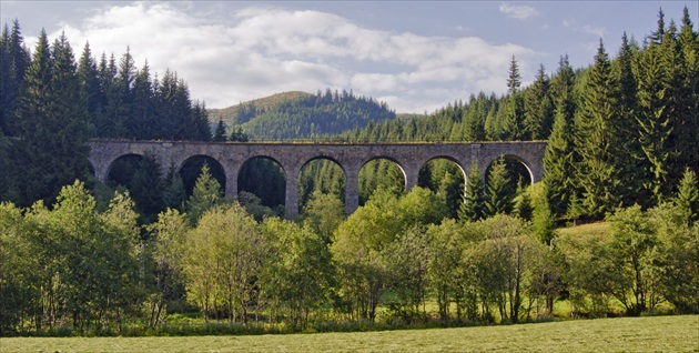 Kamenný viadukt Chmaroška