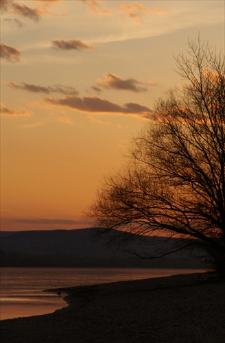 Západ slnka pri Dunaji