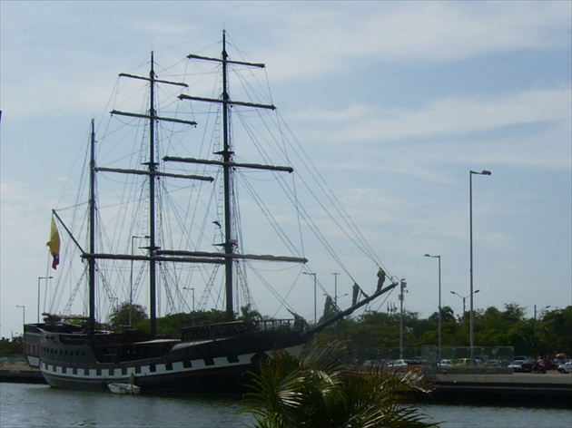 Originál pirátska loď z Caribicu
