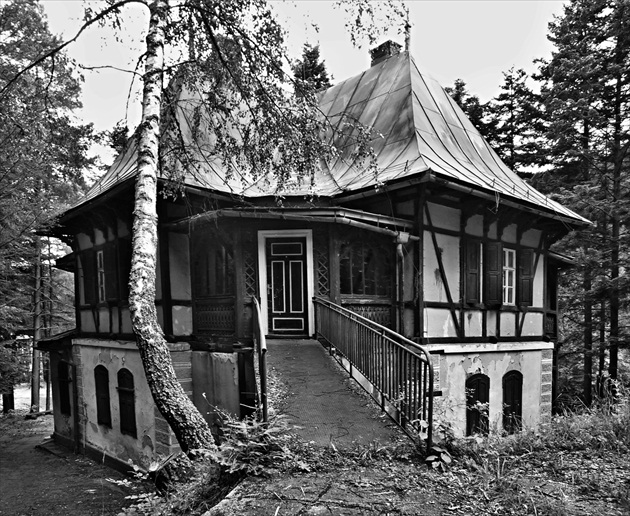 Bývalý objekt Školy v prírode v Gelnici...(jeden z objektov)