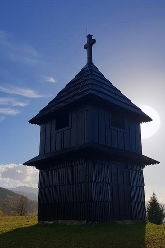 Zvonica u Marunov