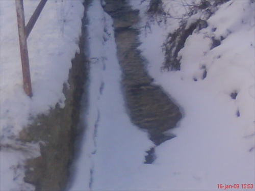 Krivoklátsky potok v zime