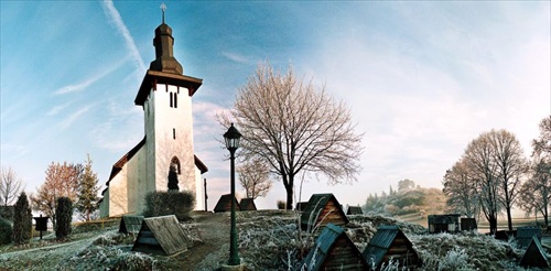 Panorama kostolíka v Martinčeku 1