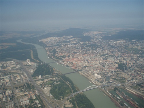 Bratislava z lietadla