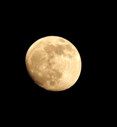 Mesiac, luna, moon, měsíc