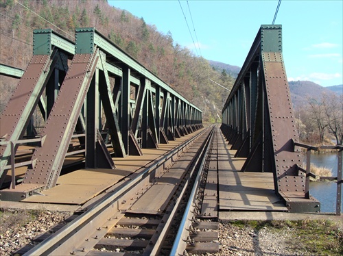 Železničný most