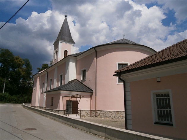 Kostol v Považskom Podhradí