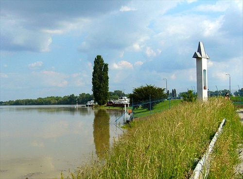 sútok Váh  -  Dunaj