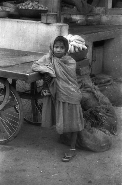 Dievča na trhu v Indii