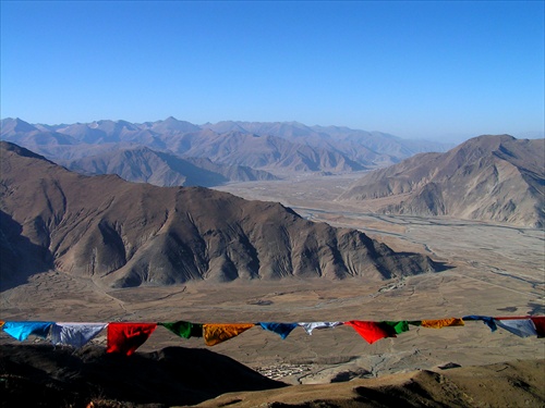 Výhľad od kláštora Ganden - Tibet