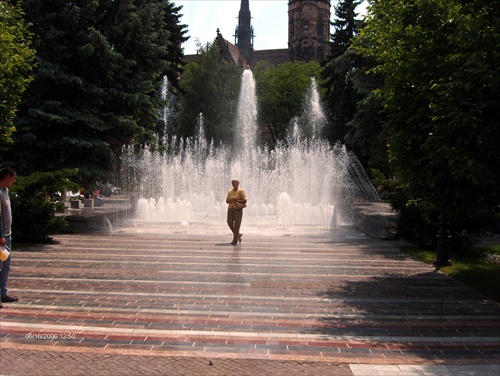 Hrajúca fontána