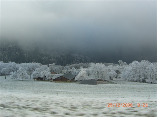 Krásna zima vo francúzskych Alpách