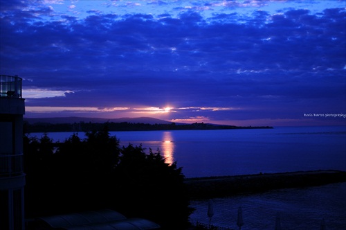 Sunrise by Black sea 4
