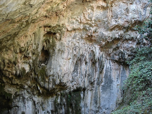 Jaskyňa Dikteon Andron