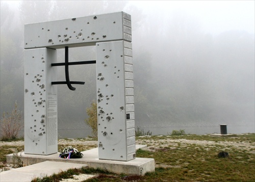 Pamätník na sútoku Dunaja Moravy