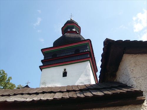 kostolík v Porube