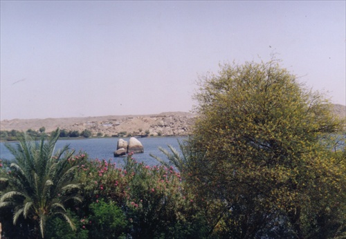 Krajina okolo Asuánu, Egypt