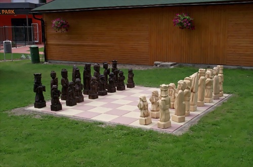 šach