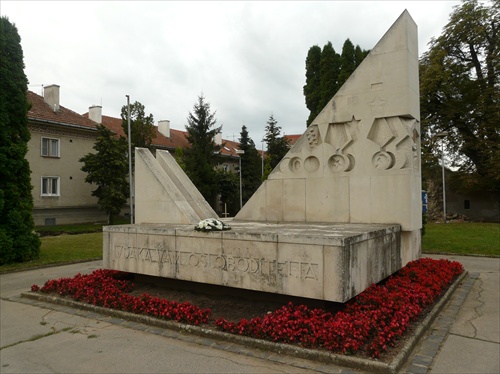 Pamätník oslobodenia mesta Pezinok