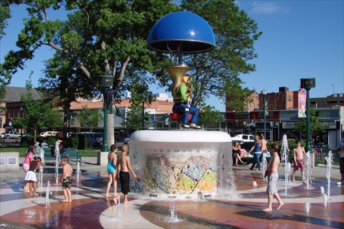 Uncle Wilber Fountain 01