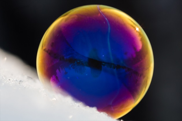 farebné turbolencie v bubline -II