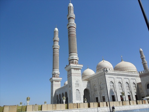 (908) Jemen , Sanáa - Salah mešita