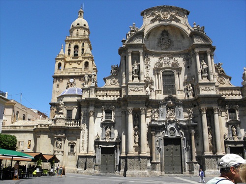 (1414)Metropolitná katedrála Nanebevzatia Panny Márie z Valencie