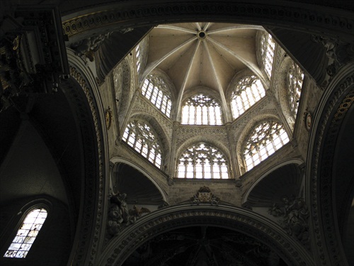 (1416) Valencia - kopula vo vnútri katedrály