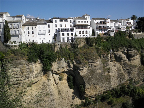 (1470) Mestečko Ronda ná odvážnych staviteľov