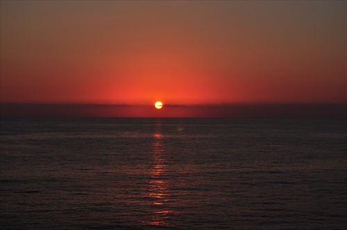 Západ slnka v Egejskom mori