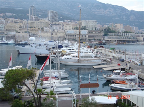 Monako-jachty