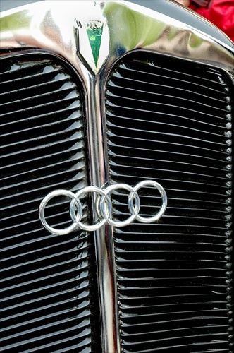 Predná maska Audi
