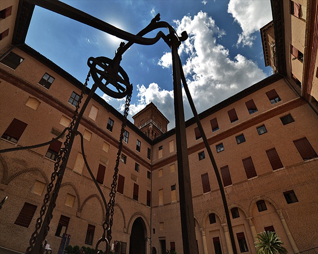 .. Castello Estense,Ferrara ...