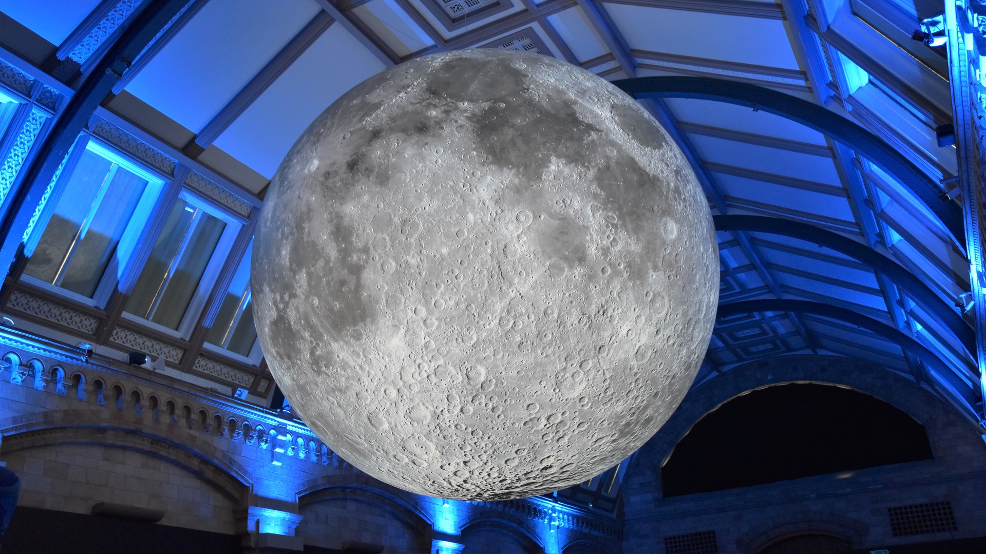 Mesiac v múzeu