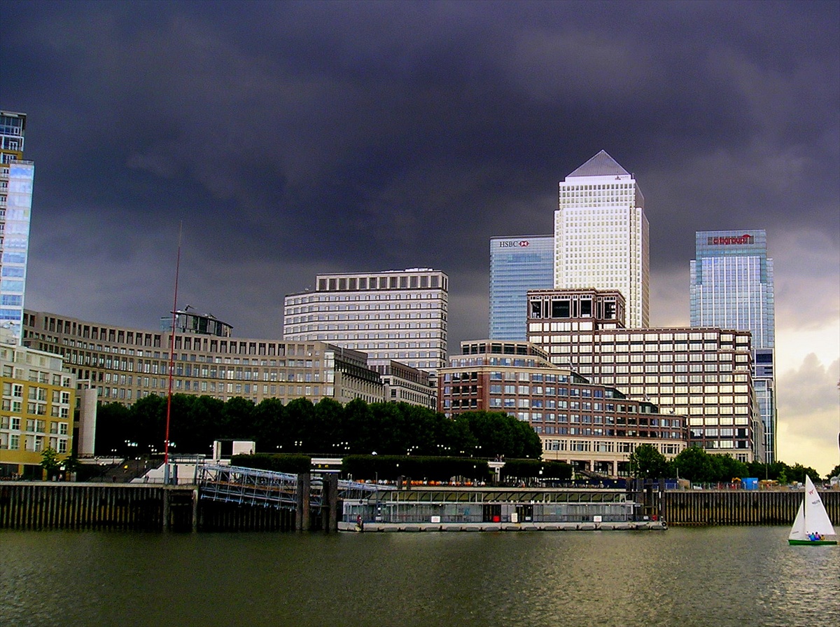 Docklands pred búrkou-Londýn